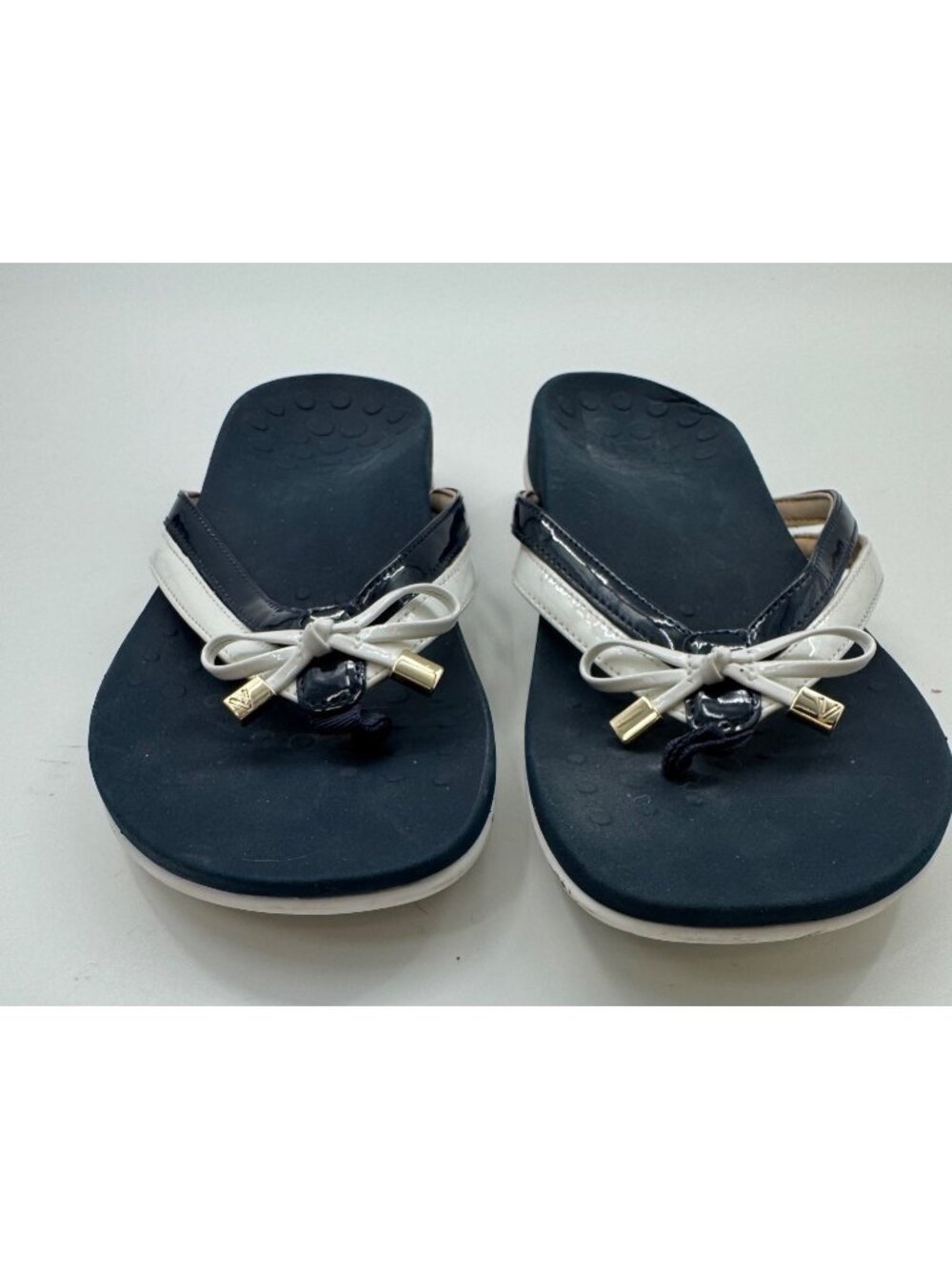 Vionic Bella X Womens Orthotic Flip Flops Navy & White Size 8.5 Bow Accent - Picture 3 of 8